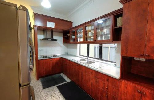 Tanah Rata Apartamento | Holiday Bungalow Suites - Sleeps Up To 26 Pax