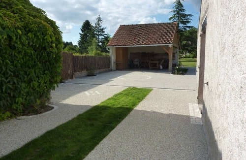 Dhuizon Cabaña | Típica casa de Solognote, 'chanclos viejos' Casa Rural por habitaciones,Chambord