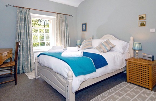 Cosheston Cabaña | 3 bedroom accommodation in Upton Castle