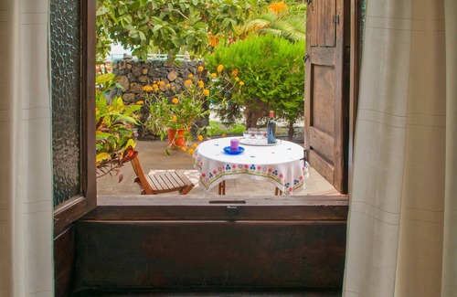 Brena Baja Cabaña | Casa rural con piscina compartida en Breña Baja