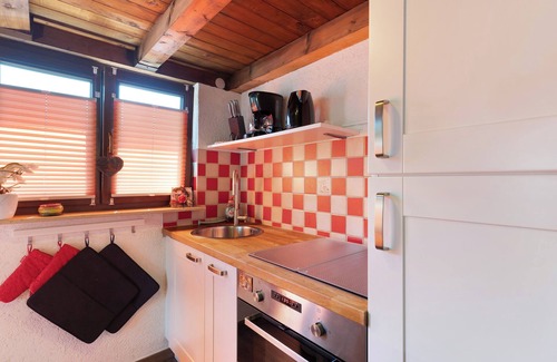 Bad Peterstal-Griesbach Apartamento | Apartamento vacacional 'Ferienwohnung Schwarzwald Engel' con terraza, balcón y Wi-Fi