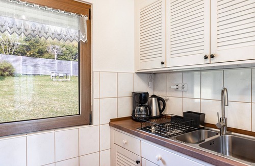 Suhl Casa | Casa de vacaciones 'Selma' con terraza privada, balcón y Wi-Fi