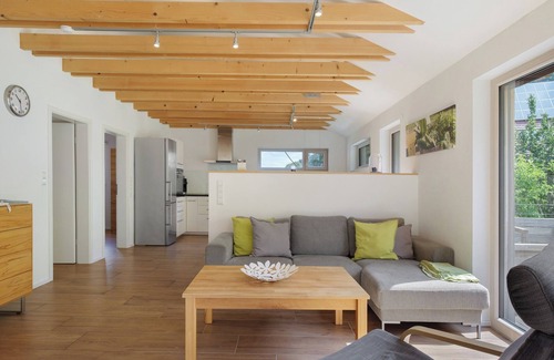 Gutach Casa | Casa de vacaciones 'Steinenbachhäusle' con vistas a la montaña, terraza compartida y Wi-Fi