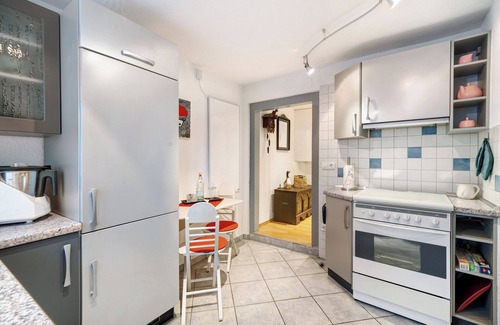 Schonach im Schwarzwald Apartamento | Apartamento vacacional 'Im Salzgässle' con vistas a la montaña, jardín comunitario y Wi-Fi