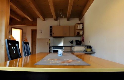 Schonach im Schwarzwald Casa | Holiday Home 'Sigmundenhof' with Mountain View, Private Terrace and Wi-Fi