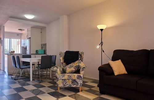 Poblado Sancti Petri Casa | Casa de vacaciones "Marisa" con piscina, jardín, terraza, balcón y Wi-Fi