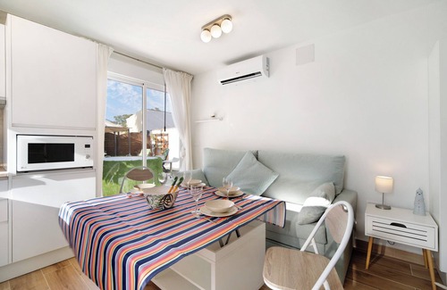 Los Gallos-Cerromolino Casa | Casa de vacaciones 'Limón Y Sal' con piscina privada, Wi-Fi y aire acondicionado