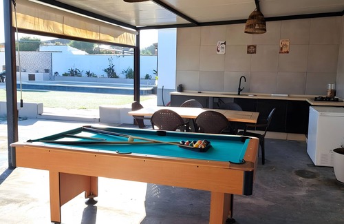 Chiclana de la Frontera Casa | Casa de vacaciones 'Virago, Paz Y Relax' con piscina privada, Wi-Fi y aire acondicionado