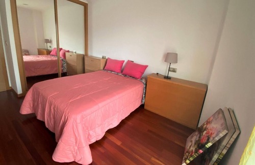 Santiago de Compostela Apartamento | Holiday apartment Santiago de Compostela for 1 - 6 persons with 3 bedrooms - Holiday apartment in on