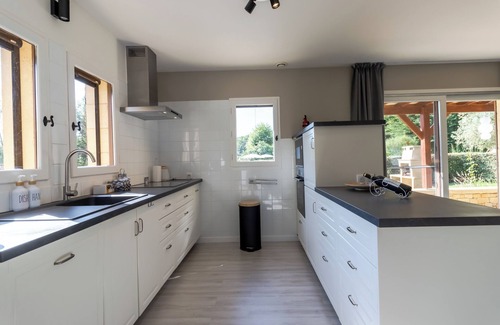 Castelnaud-la-Chapelle Casa | Casa de vacaciones 'Fleurie' con piscina compartida, Wi-Fi y aire acondicionado