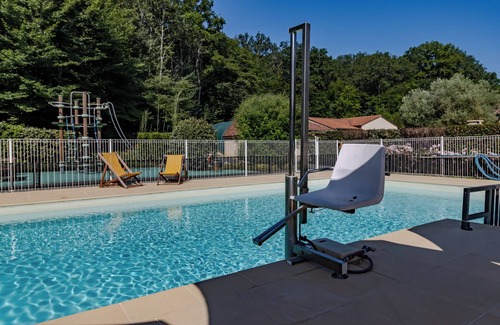 Castelnaud-la-Chapelle Casa | Casa de vacaciones 'Fleurie' con piscina compartida, Wi-Fi y aire acondicionado