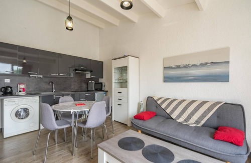 Le Grand-Village-Plage Casa | Casa de vacaciones "Pied à Terre" con terraza privada