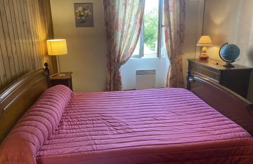 Saint-Maurice-en-Cotentin Casa | Holiday Home La Bonneraie by Interhome