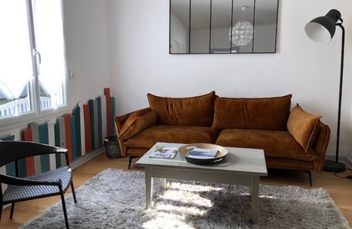 Saint-Trojan-les-Bains Casa | Casa de vacaciones 'Maison Moderne Avec Charme' con terraza privada