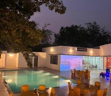 Parbhani Complejo | Holiday Fun Park and Resort
