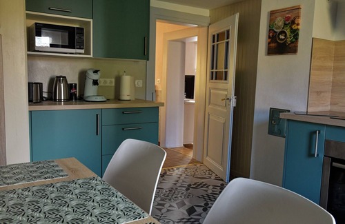 Dossenheim-sur-Zinsel Casa | Casa de vacaciones "Chez Jeanne, Charmante Maison" con jardín privado y Wi-Fi