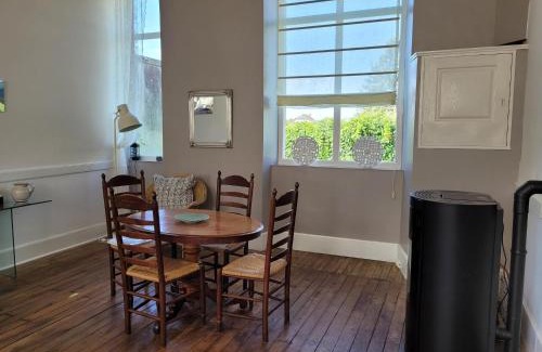Neuvic-Entier Casa | Holiday Home in Limousin near Forest