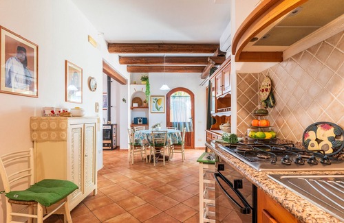 Santa Maria Navarrese Casa | Casa de vacaciones 'Sa Domu De Ettore' con terraza privada, Wi-Fi y aire acondicionado