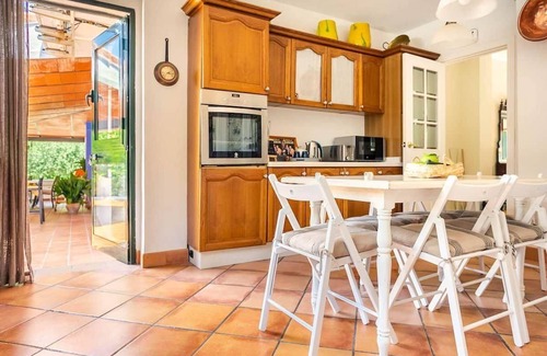 Mairena del Aljarafe Casa | Casa de vacaciones Mairena del Aljarafe para 1 - 8 personas con 4 dormitorios - Casa de vacaciones