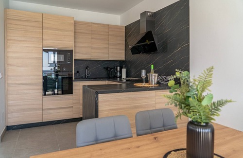 San Ambrosio Casa | Casa Vacacional 'Miramar' con Vista a la Montaña, Wi-Fi y Aire Acondicionado