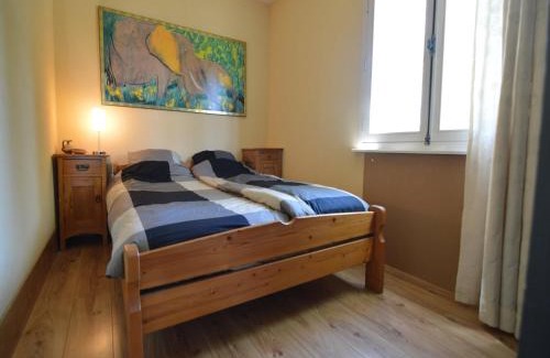 Saint-Honore-les-Bains Casa | Holiday Home in St Honoré with Scenic Views
