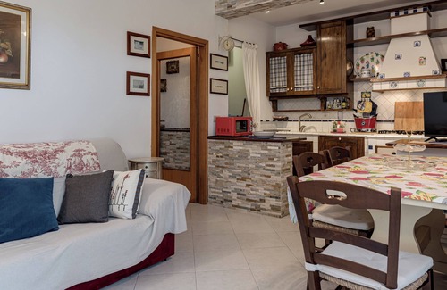 Magliano Casa | Holiday Home 'Poggio Dei Carli' with Private Garden, Wi-Fi and Air Conditioning