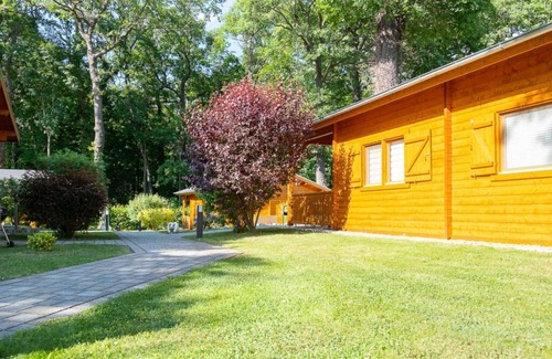 Boxberg/O.L. Casa | Casa de vacaciones 'Ferienhaus 5 Familie Täubert' con terraza privada, jardín privado y Wi-Fi