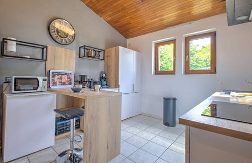 Saint-Andre-dAllas Casa | Casa de vacaciones 'Les Collines D'Allas' con terraza privada y Wi-Fi