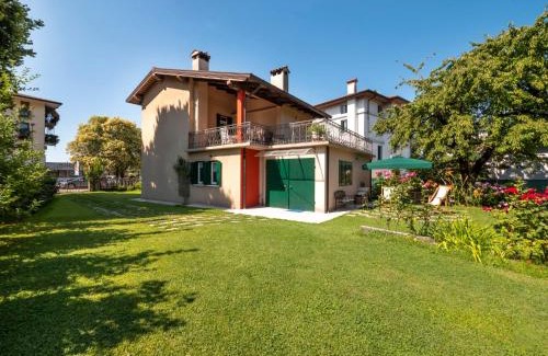 San Daniele del Friuli Casa | Holiday Home Casa Con Le Rose by Interhome
