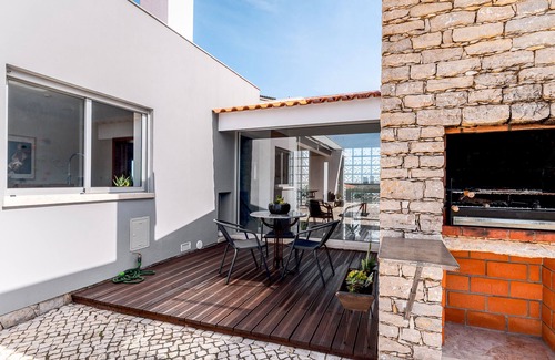 Aldeia Galega Casa | Holiday Home 'A Casa Da Vagem' with Garden View, Wi-Fi and Air Conditioning