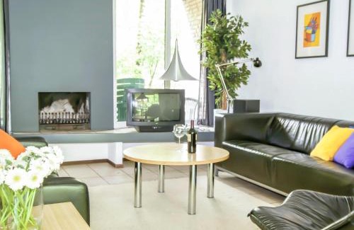 Lochem Casa | Holiday Home 4L-3 by Interhome