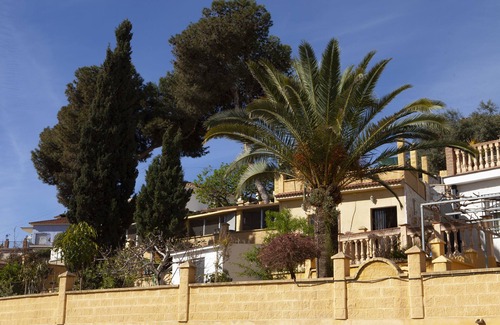 Benajarafe Casa | Holiday home a few steps to the beach. See view