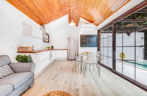 Ingenio Casa | Holiday Home 'A Modern Canarian House' with Wi-Fi and Air Conditioning