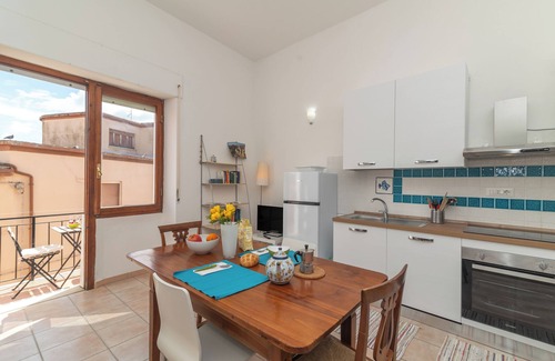 La Maddalena Casa | Casa de vacaciones 'Adelaide Sul Porto' con vistas al mar, Wi-Fi y aire acondicionado