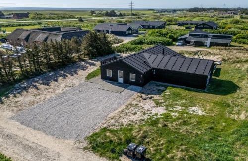 Klegod Strand Casa | Holiday Home Agnes - 900m from the sea by Interhome