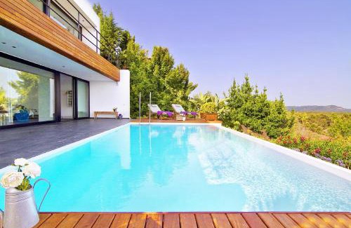 Fontpineda Casa | Holiday Home Alexander Plana