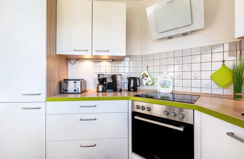 Offenbuttel Casa | Casa de vacaciones 'Am Nord-Ostsee-Kanal' con vistas al lago, terraza compartida y Wi-Fi