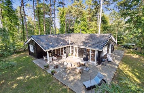 Udsholt Sand Casa | Holiday Home Anar - 900m from the sea by Interhome