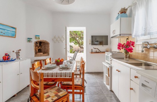 Isterni Casa | Casa de vacaciones 'Anastasia's house Ysterni' con jardín compartido y Wi-Fi