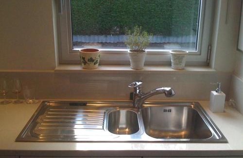 Wachtebeke Casa | Holiday Home and Office Domisi'l