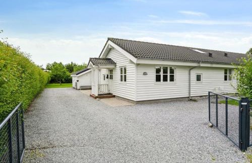 Hasmark Strand Casa | Holiday Home Andon - 320m from the sea by Interhome
