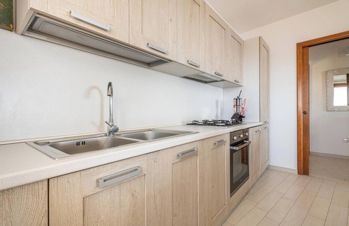 Costa Rei Casa | Casa de vacaciones 'Annavi N9' con vistas al mar, piscina compartida y aire acondicionado