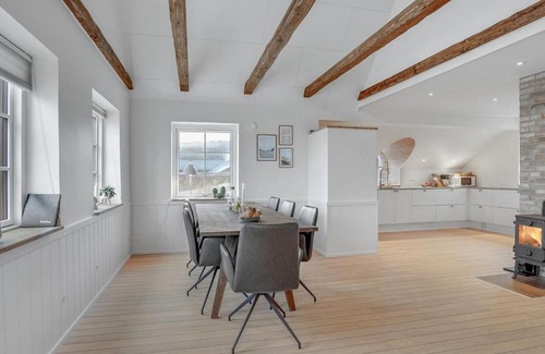 Sondervig Casa | Holiday Home Annelouise - 100m from the sea by Interhome