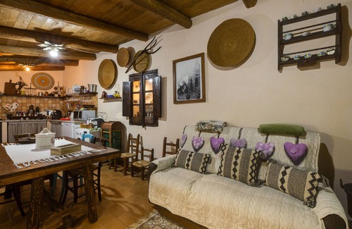 Paulilatino Casa | Casa de vacaciones "Antica dimora" con jardín y aire acondicionado