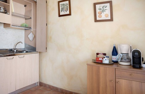 Neive Apartamento | Casa de vacaciones 'Antichi Poderi Dei Gallina 1' con terraza privada y Wi-Fi
