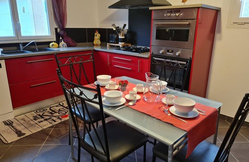 Maurens Casa | Casa de vacaciones 'Appartement Type F4' con piscina compartida, terraza privada y Wi-Fi