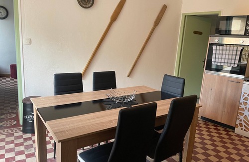 Pinderes Casa | Casa de Vacaciones 'Au Calme' con Wi-Fi
