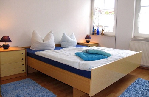 Bad Salzungen Apartamento | Casa de vacaciones B | 80 metros cuadrados | 1-4 personas