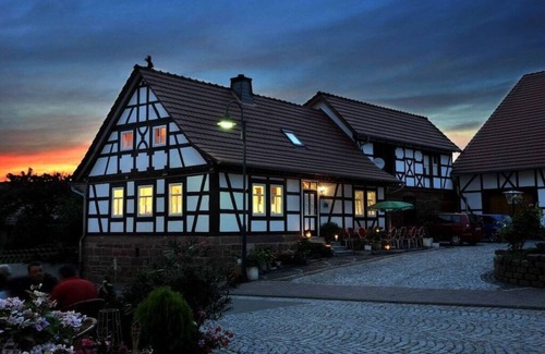 Bernshausen Casa | Holiday home Bauernhauschen in the Rhon