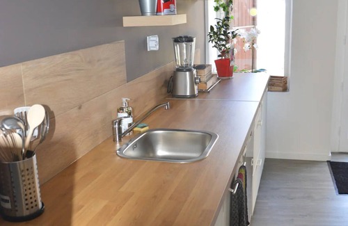 Pelussin Casa | Casa de vacaciones 'Belle Maison De Village Avec Jardin' con terraza privada, jardín privado y Wi-Fi